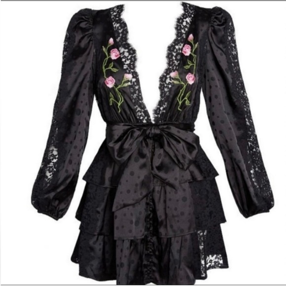 M For Love and Lemons Black Fluer Embroidered Floral Robe ruffled Mini Dress - Picture 4 of 8